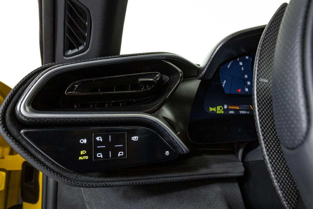 Used 2023 Ferrari 296 GTB image 35