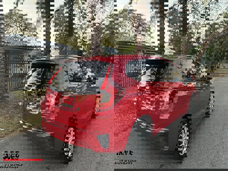 Used 2016 Honda Fit LX image 8