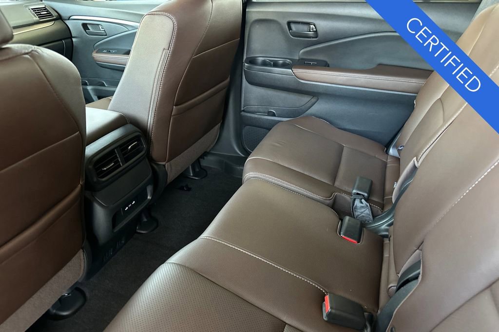 Certified 2025 Honda Passport EX-L image 13