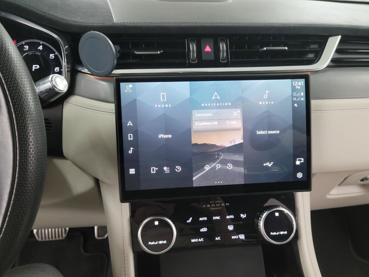 Used 2021 Jaguar F-PACE SVR AWD/4WD image 12