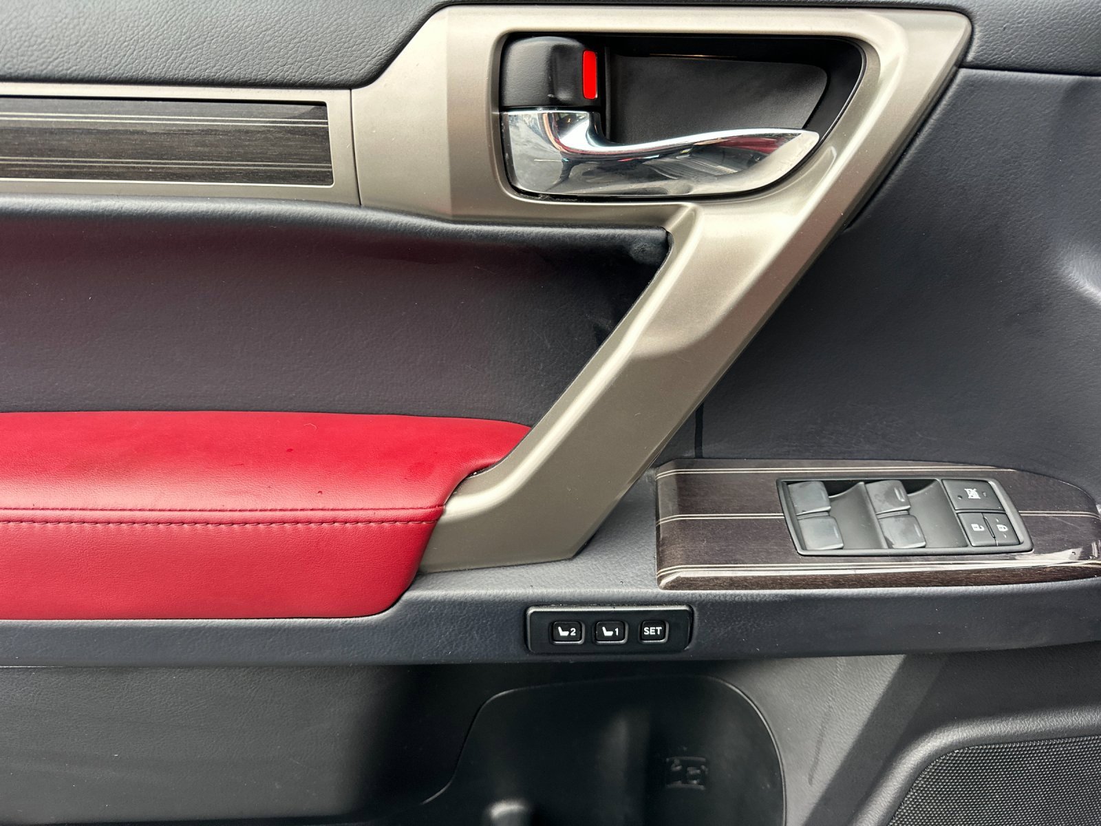 Used 2021 Lexus GX 460 Luxury w/ Off Road Package image 11