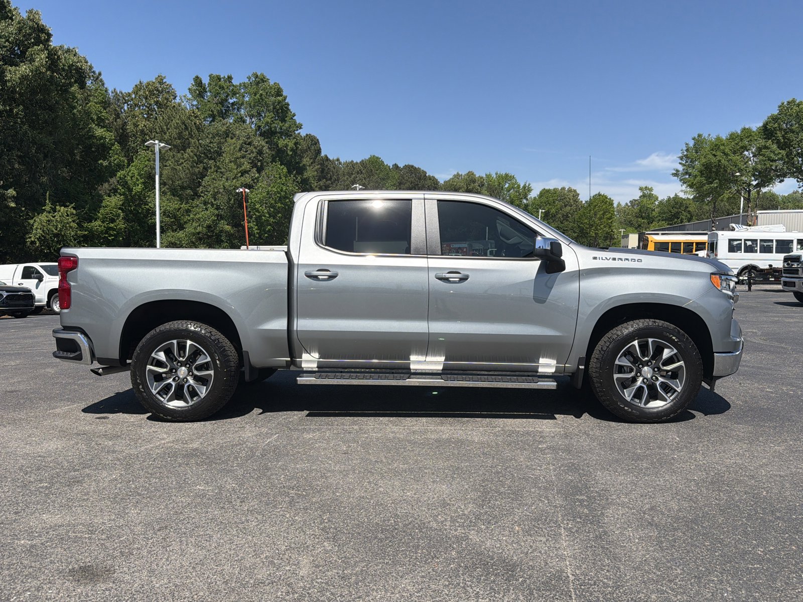 Used 2025 Chevrolet Silverado 1500 LT w/ Protection Package image 13