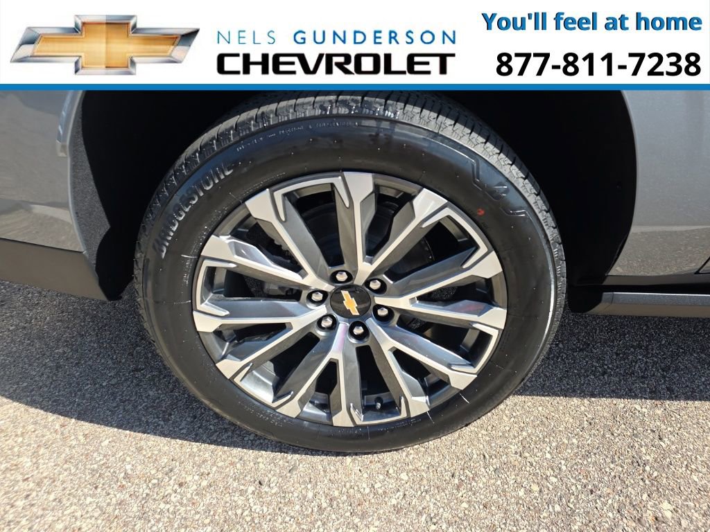 New 2026 Chevrolet Suburban High Country image 9