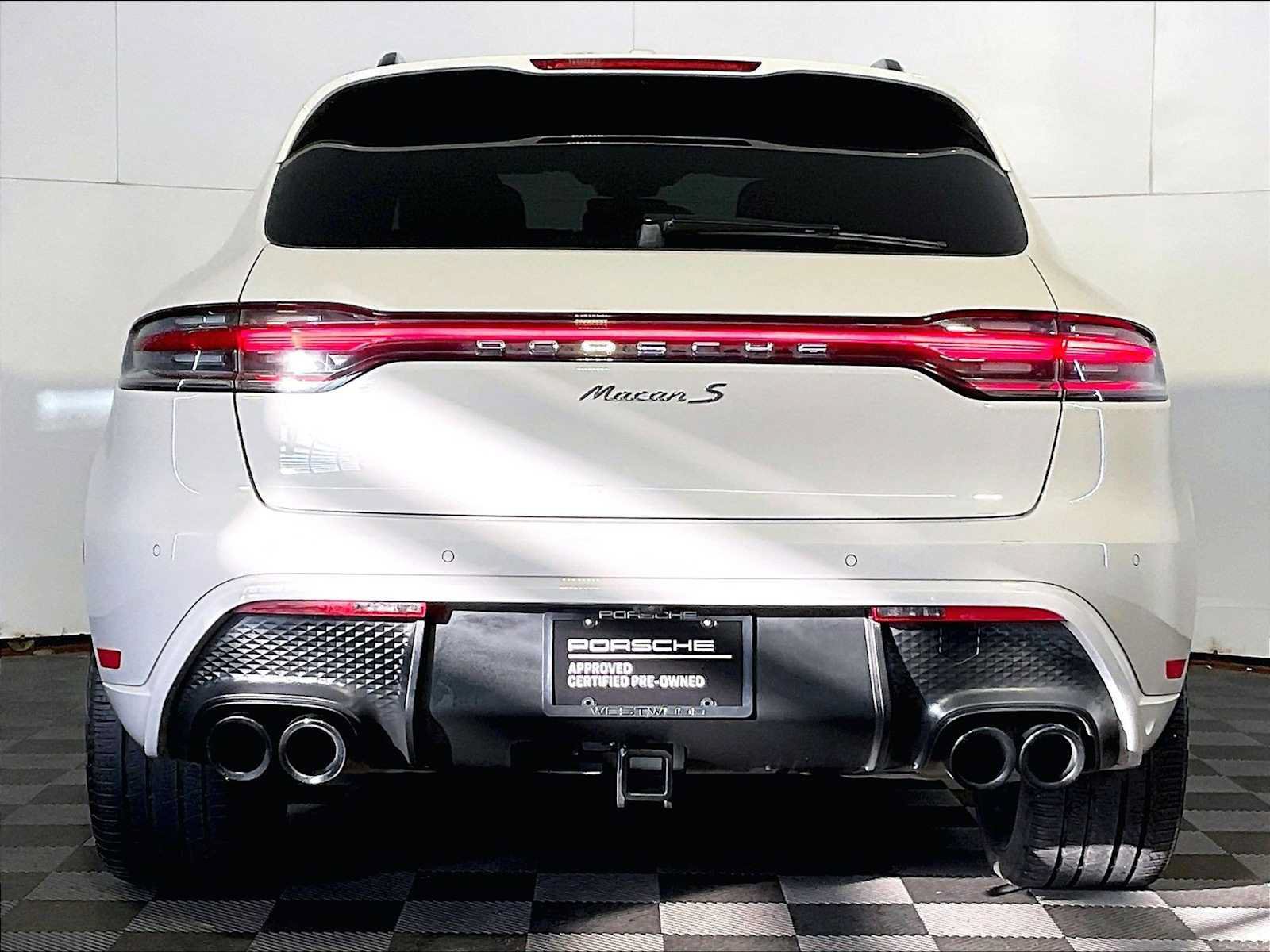 Certified 2024 Porsche Macan S AWD/4WD image 6