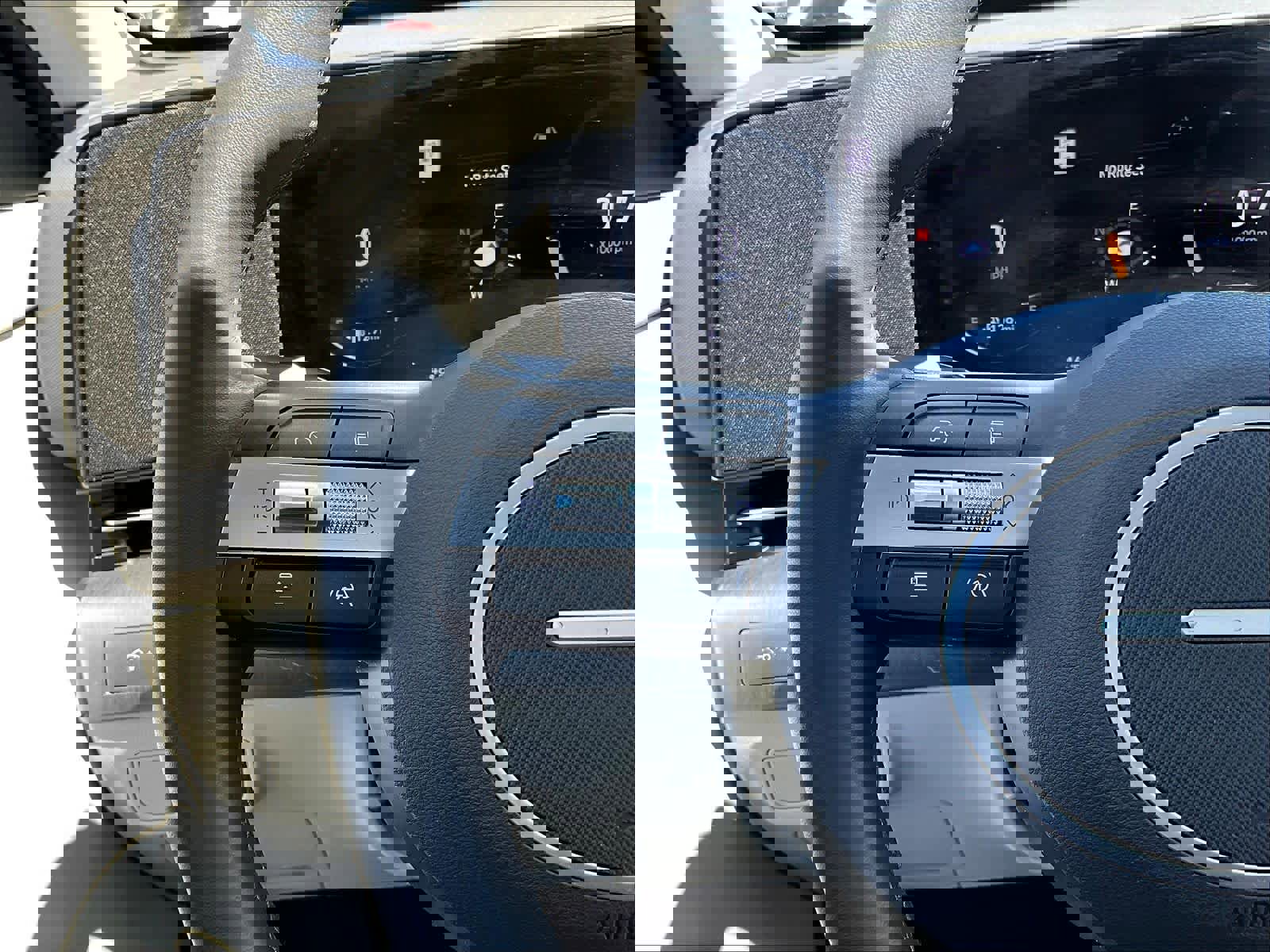 Used 2024 Hyundai Kona SEL w/ Convenience Package AWD/4WD image 22