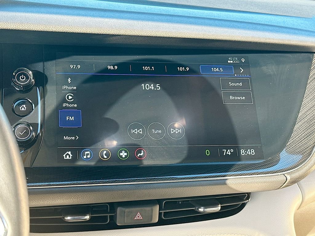 Used 2023 Buick Envision Essence image 14