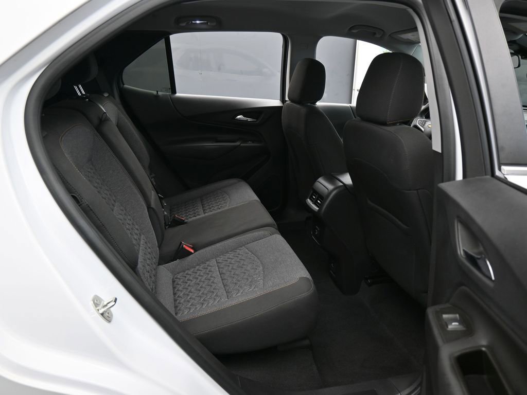 Used 2023 Chevrolet Equinox LT image 41