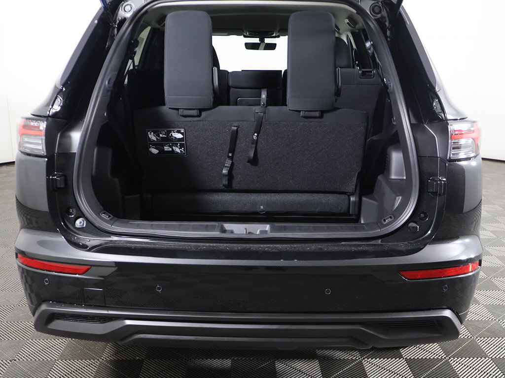 New 2026 Mitsubishi Outlander ES AWD/4WD image 16