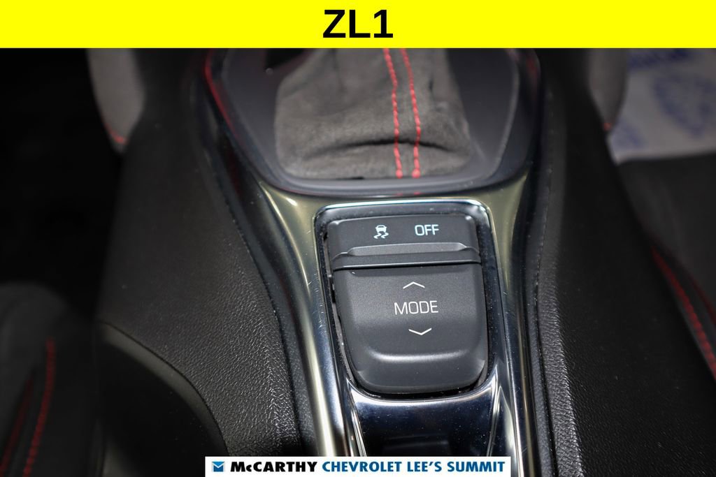 Used 2021 Chevrolet Camaro ZL1 RWD image 25