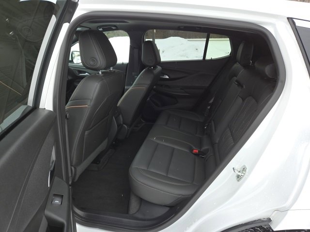 Used 2025 Buick Envista Avenir image 20