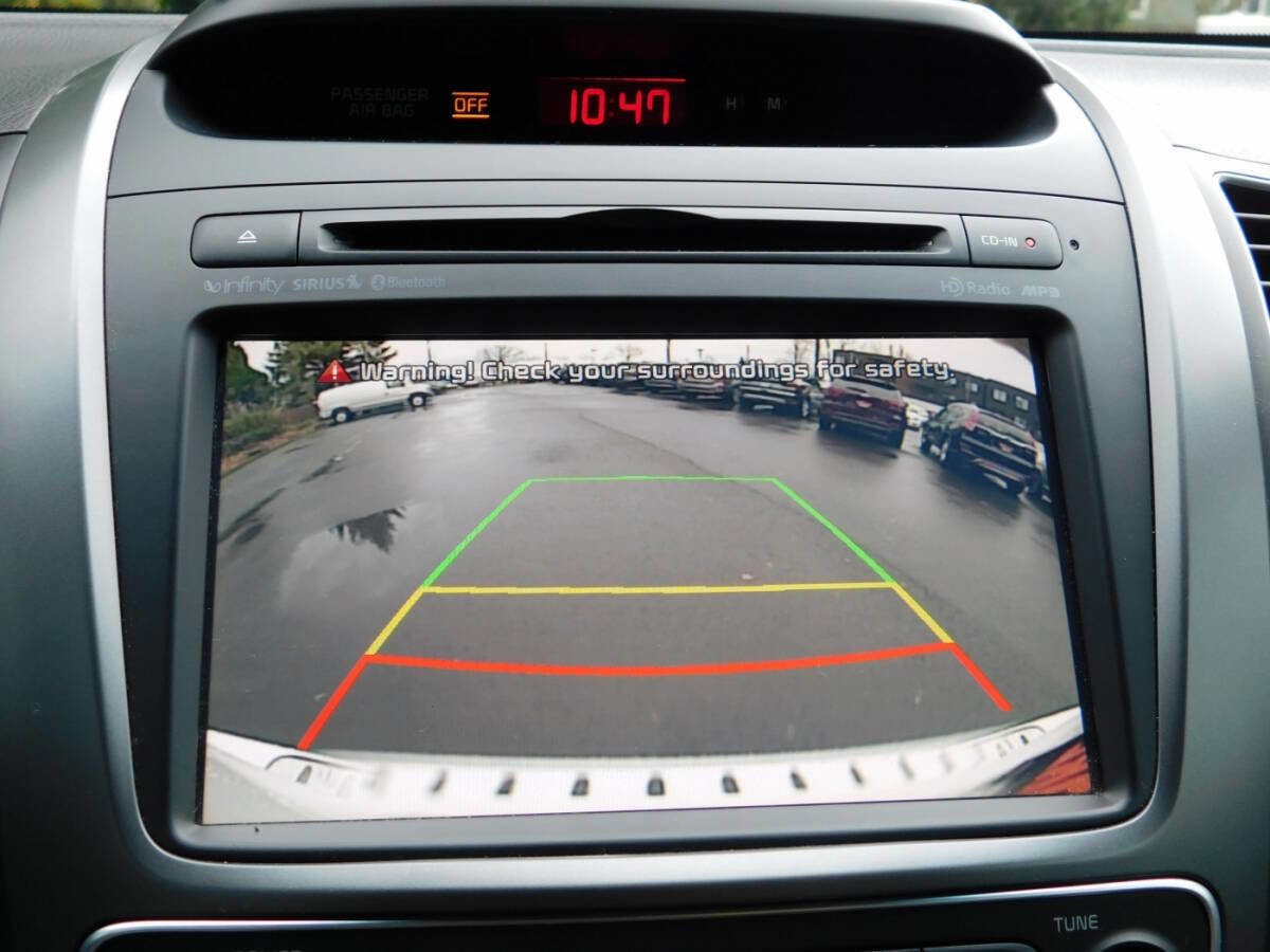 Used 2014 Kia Sorento SX w/ 3rd Row Package image 14