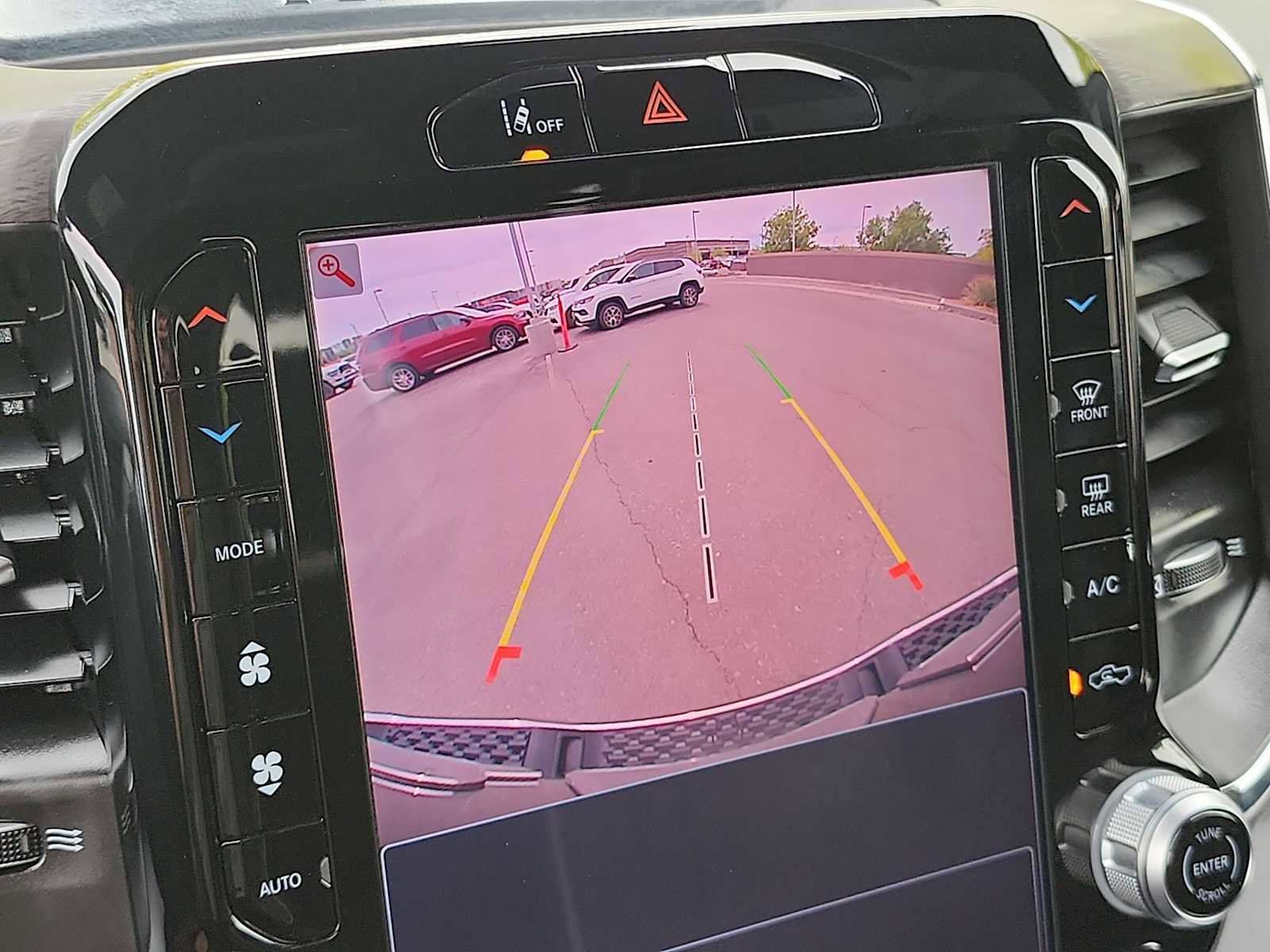 Used 2025 RAM 1500 Laramie image 25