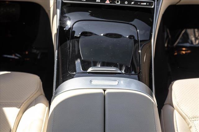 Certified 2026 Mercedes-Benz C 300 4MATIC Sedan image 16