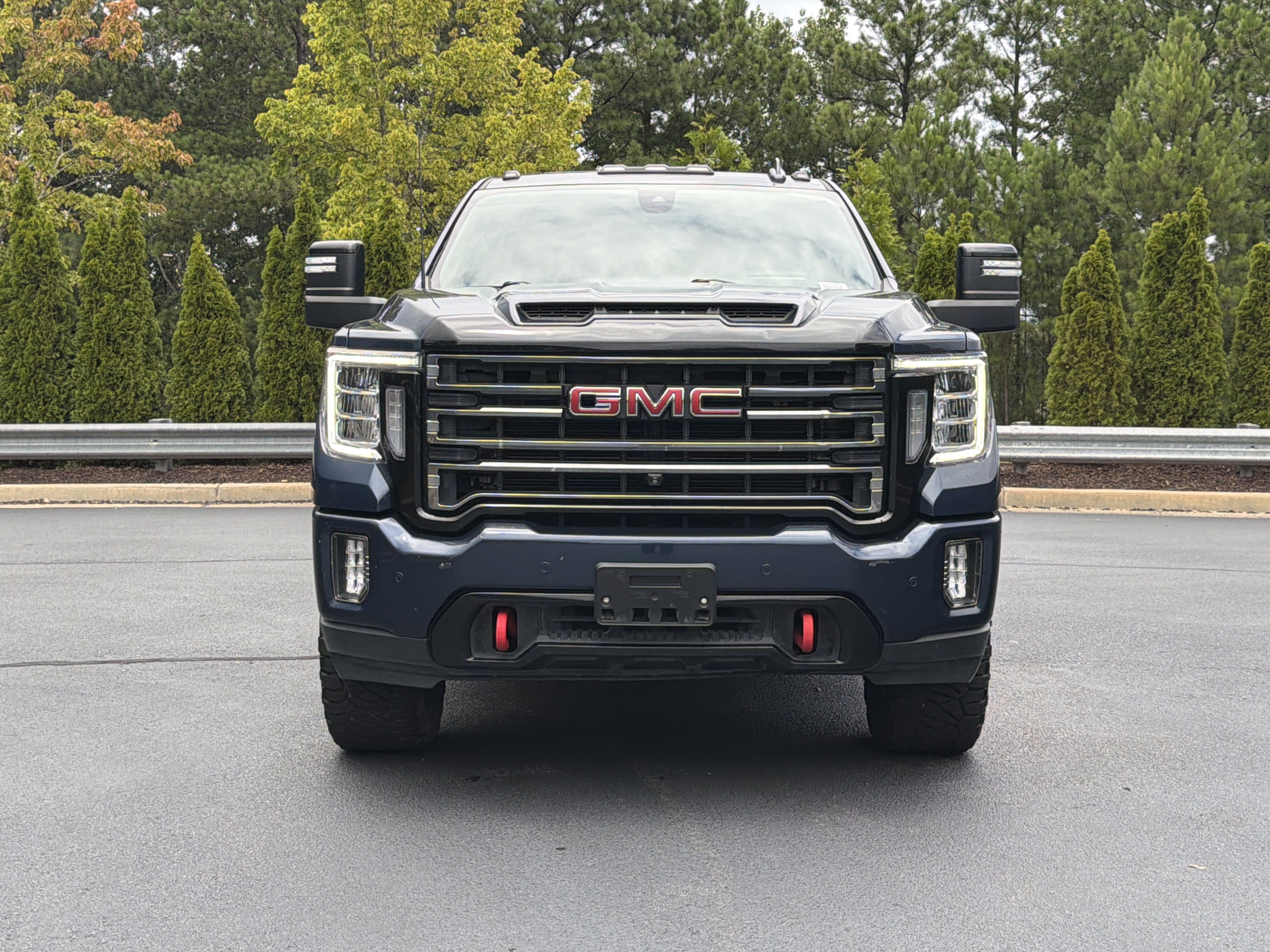 Used 2022 GMC Sierra 2500 AT4 w/ AT4 Premium Plus Package AWD/4WD image 12