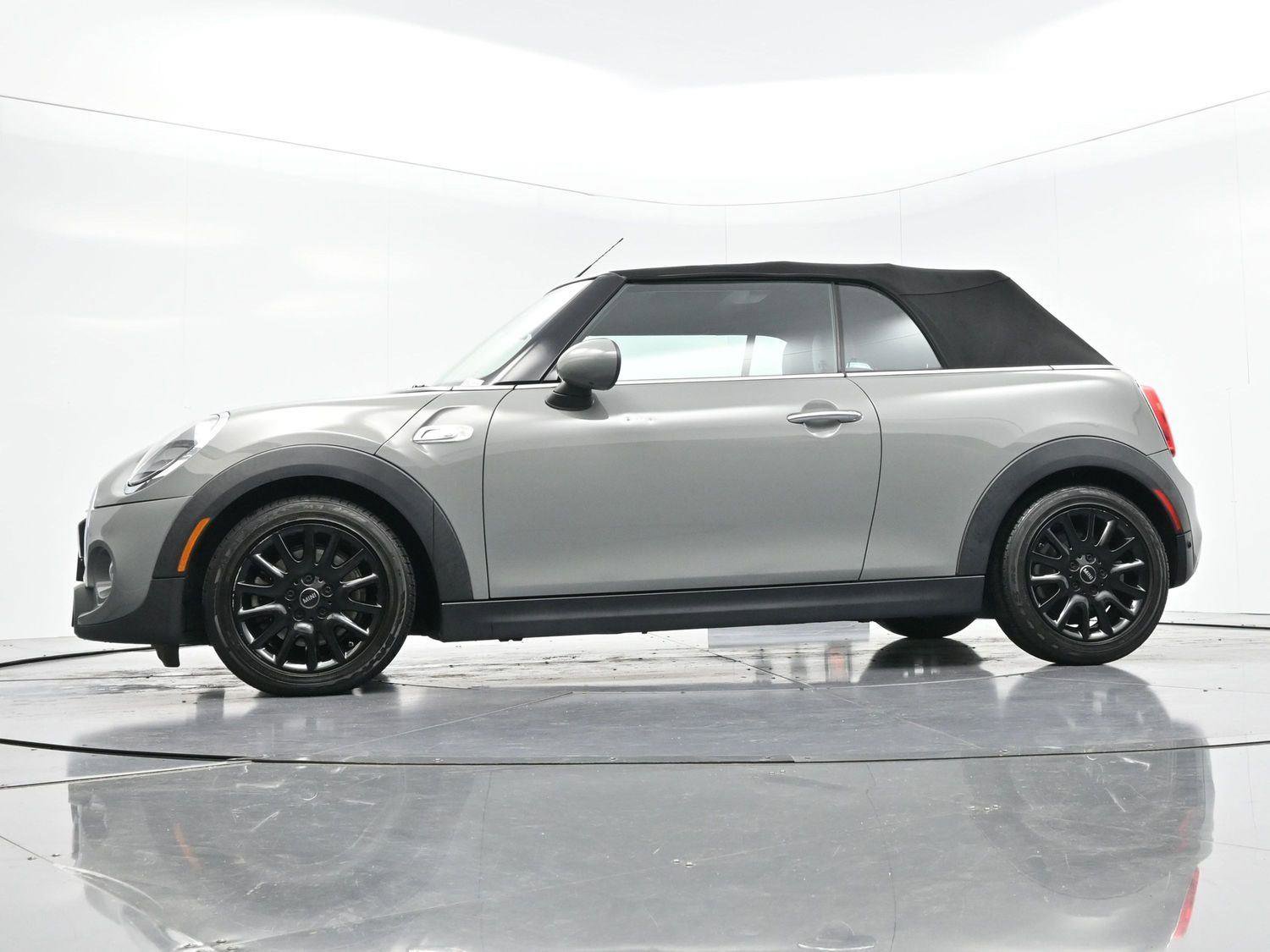 Used 2019 MINI Cooper S image 41