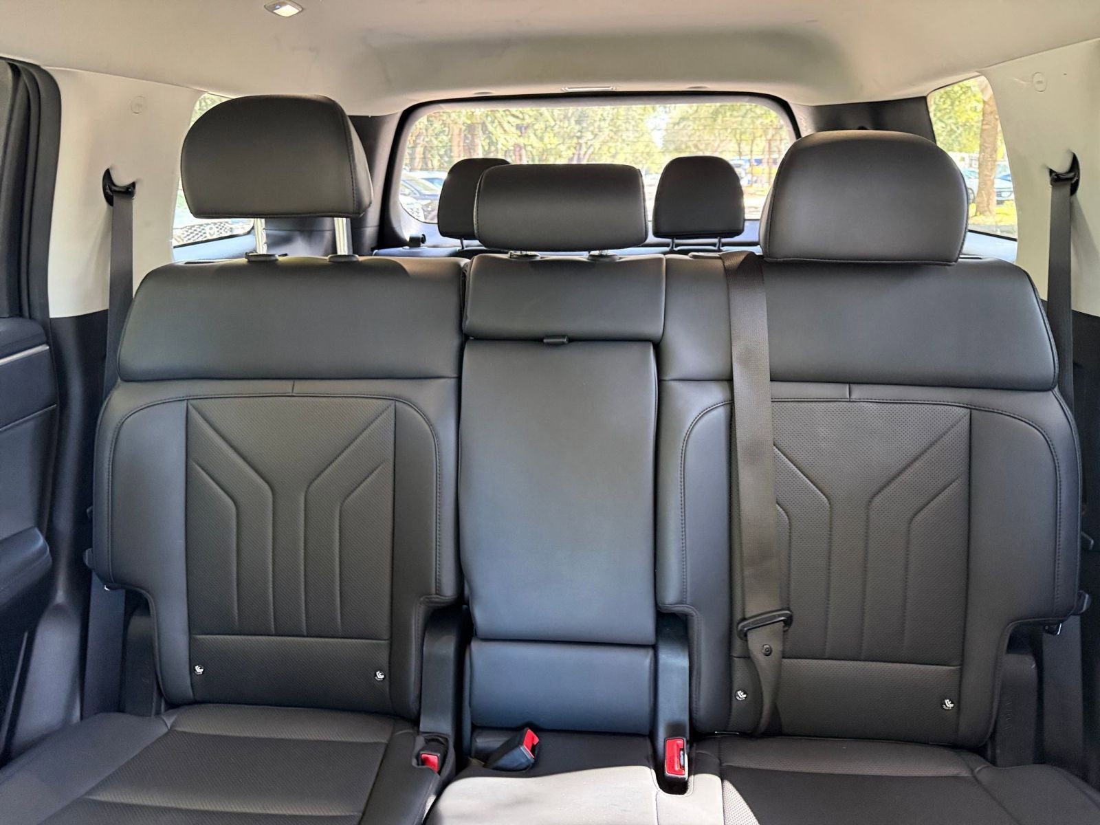 Used 2025 Hyundai Santa Fe SEL image 32