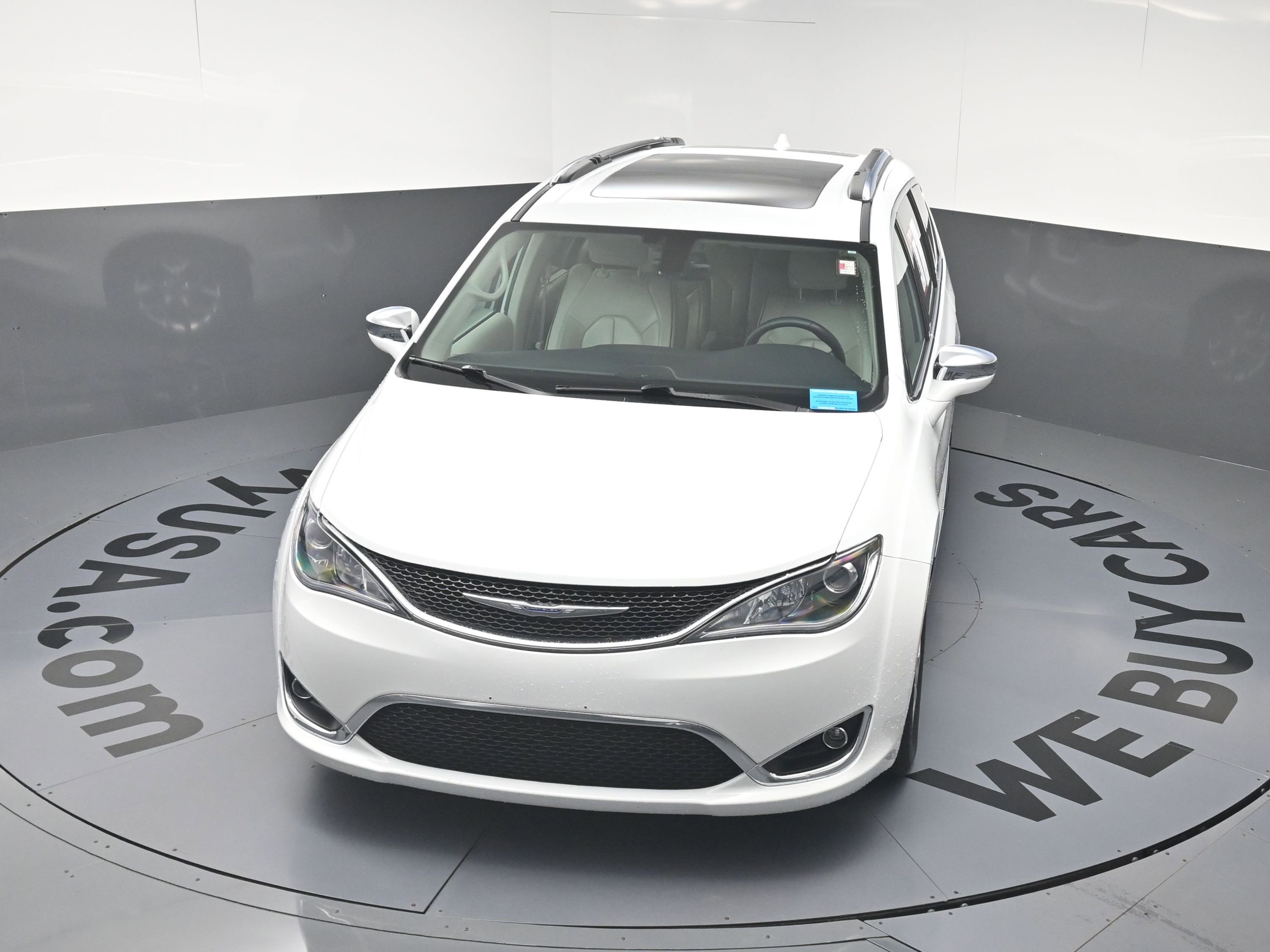 Used 2017 Chrysler Pacifica Limited w/ UConnect Theater Package image 21