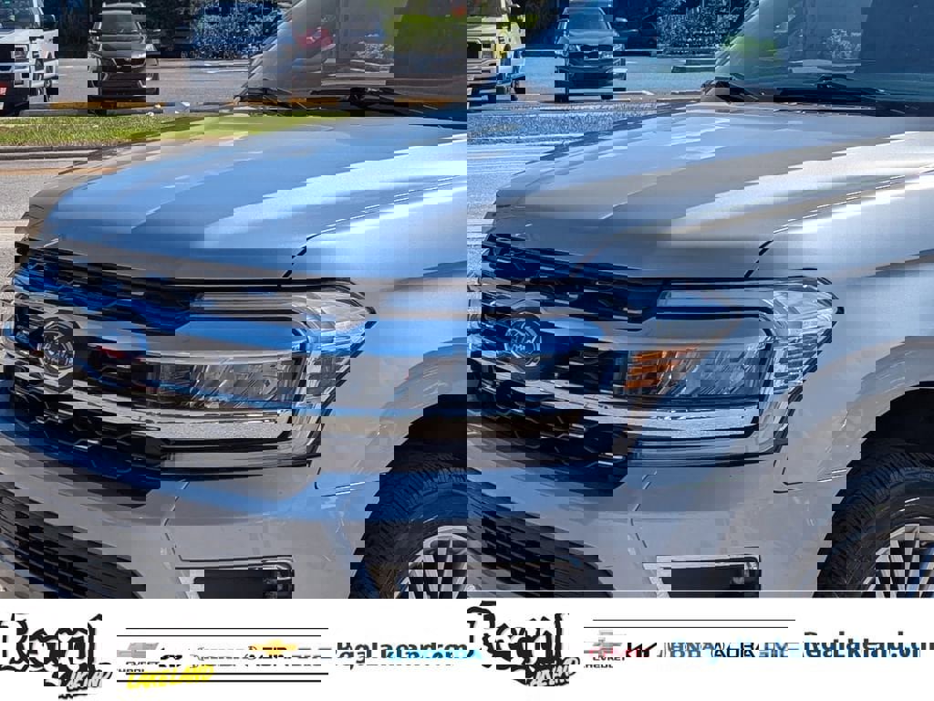 Used 2024 Ford Expedition Limited image 6