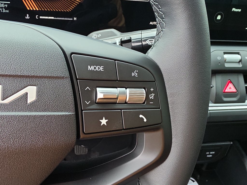 New 2026 Kia K4 EX FWD image 30