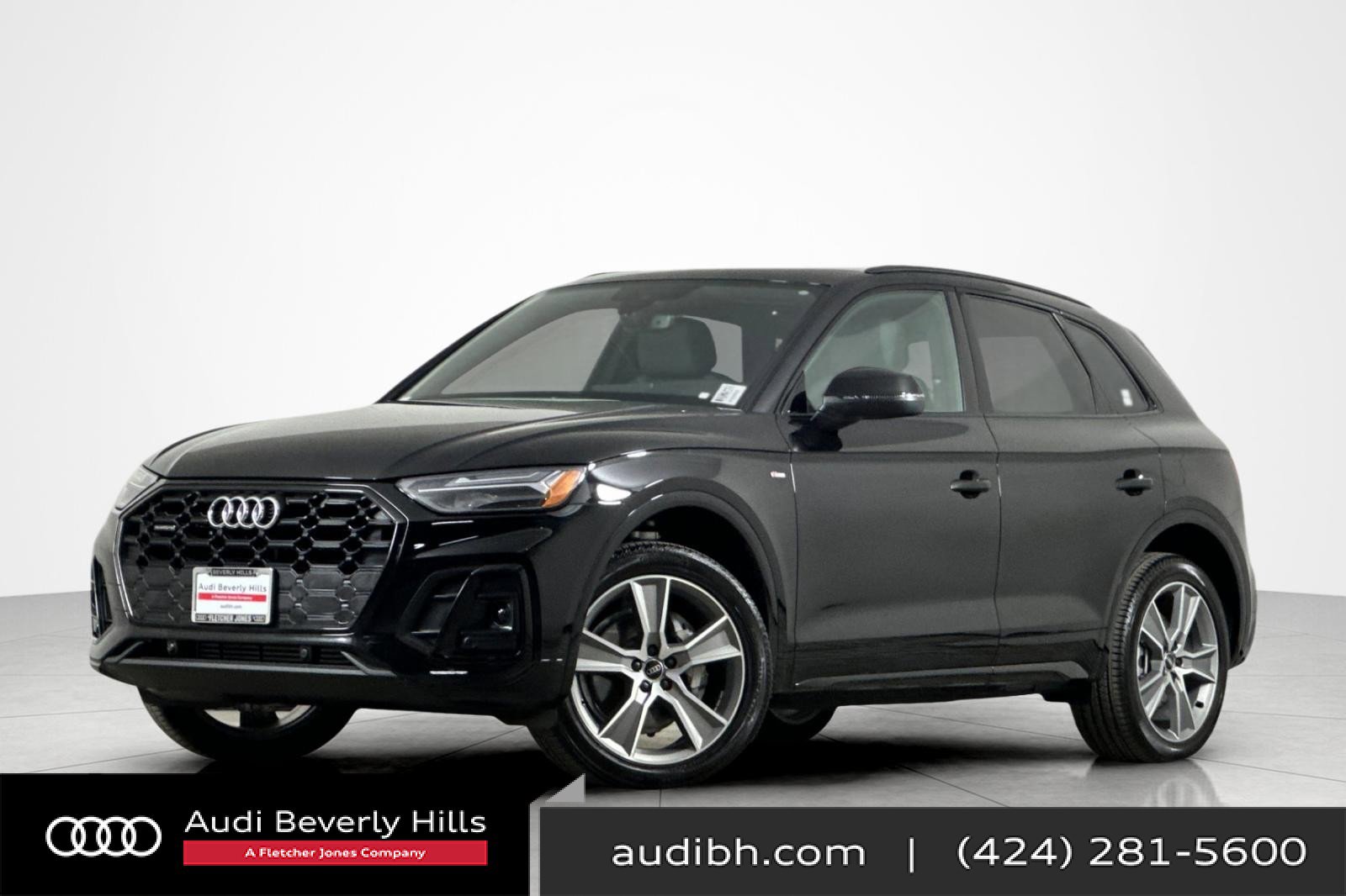 Used 2025 Audi Q5 2.0T Premium w/ Convenience Plus Package
