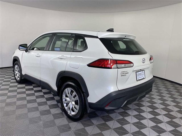 Used 2023 Toyota Corolla Cross L image 6
