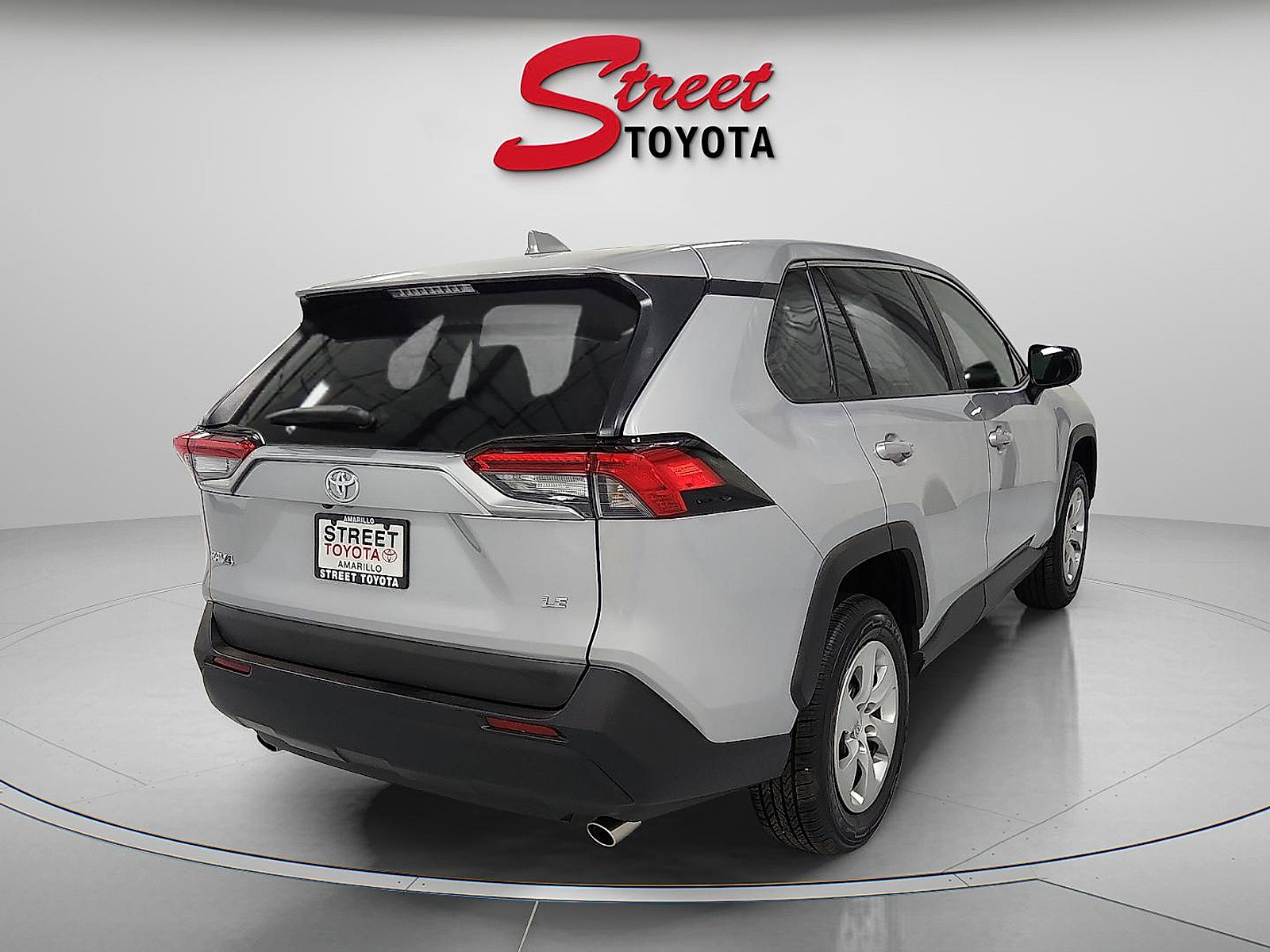 Certified 2023 Toyota RAV4 LE image 4