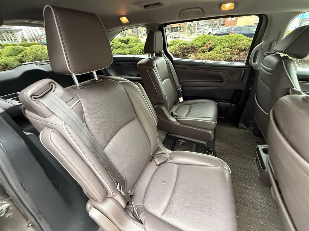 Used 2022 Honda Odyssey Elite image 37