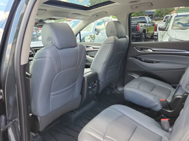 Used 2019 Buick Enclave Premium w/ Experience Buick Package FWD image 11
