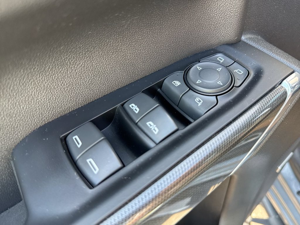 Used 2019 GMC Sierra 1500 AT4 w/ AT4 Premium Package AWD/4WD image 13