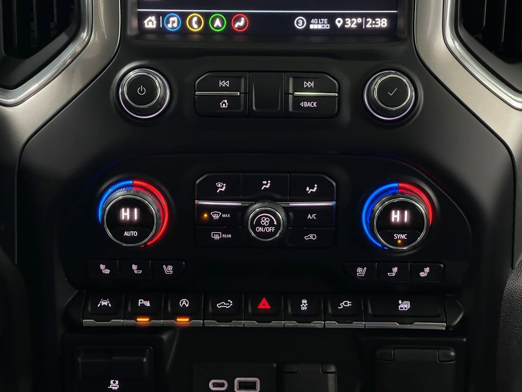 Used 2020 Chevrolet Silverado 1500 LTZ w/ LTZ Premium Package image 27