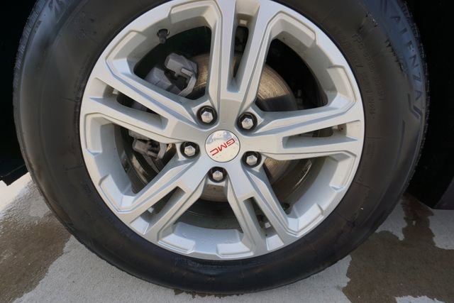 Used 2022 GMC Terrain SLE w/ Driver Convenience Package image 13