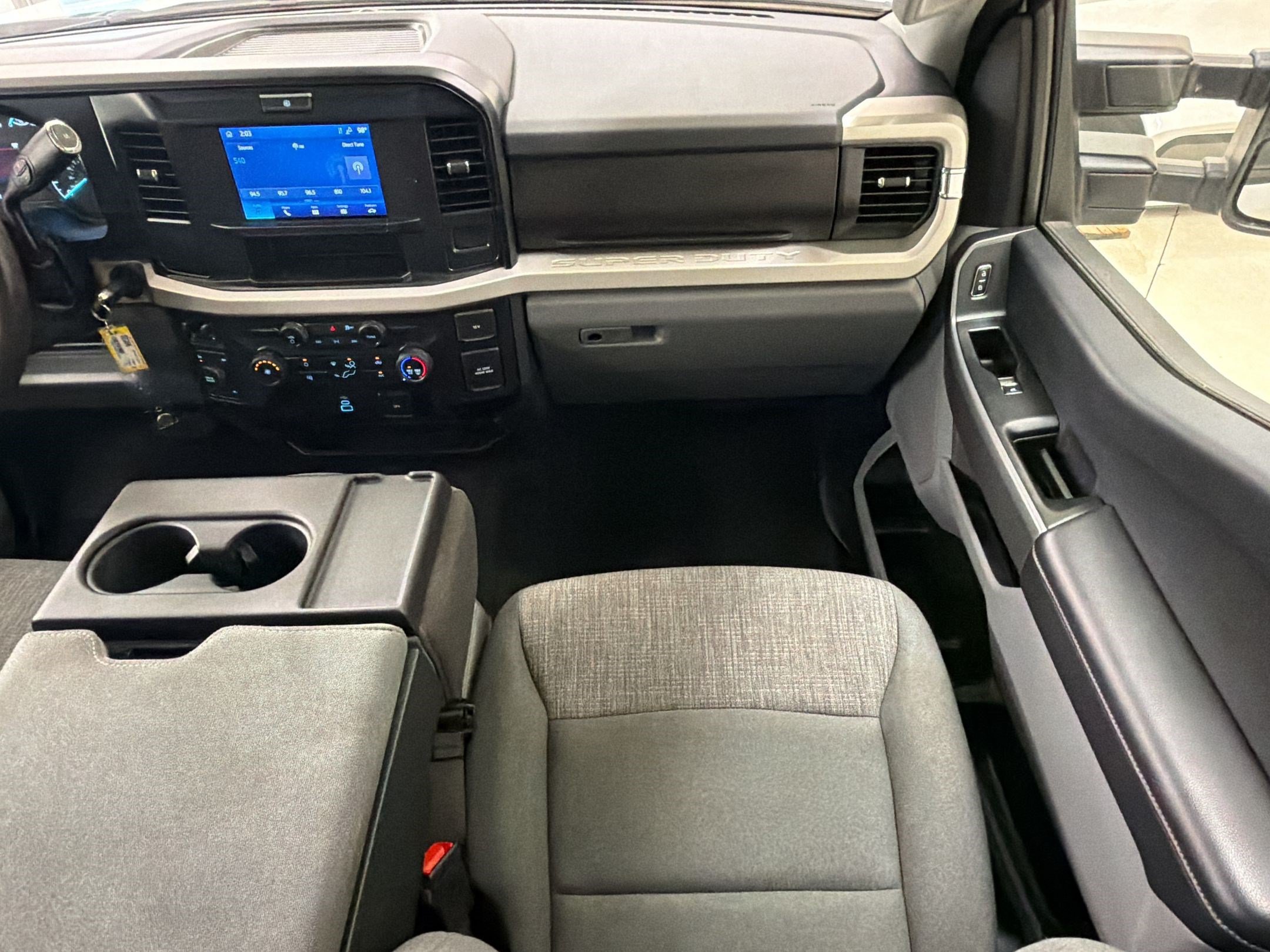 Used 2025 Ford F250 XLT AWD/4WD image 27