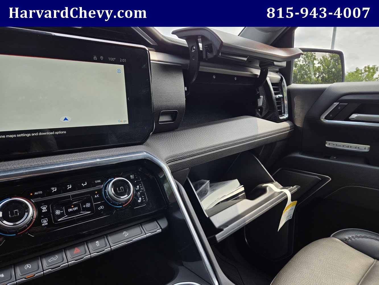 Used 2025 GMC Sierra 1500 Denali AWD/4WD image 11
