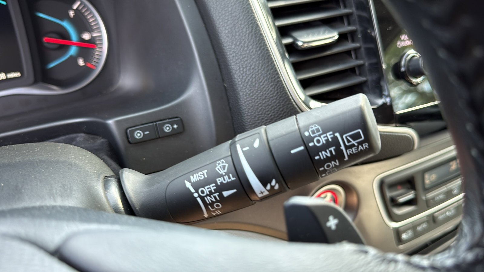 Used 2021 Honda Pilot EX image 18