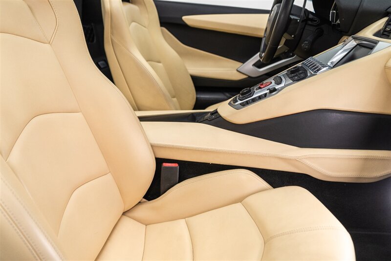 Used 2013 Lamborghini Aventador LP 700-4 AWD/4WD image 60