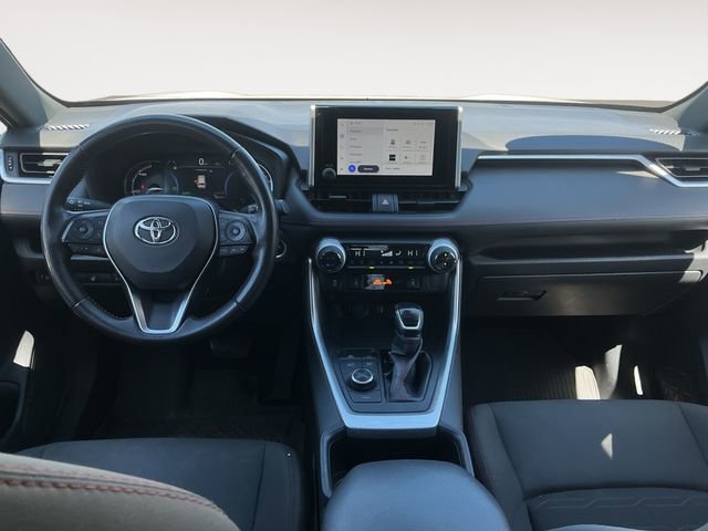 Used 2023 Toyota RAV4 SE w/ Weather & Moonroof Package AWD/4WD image 10