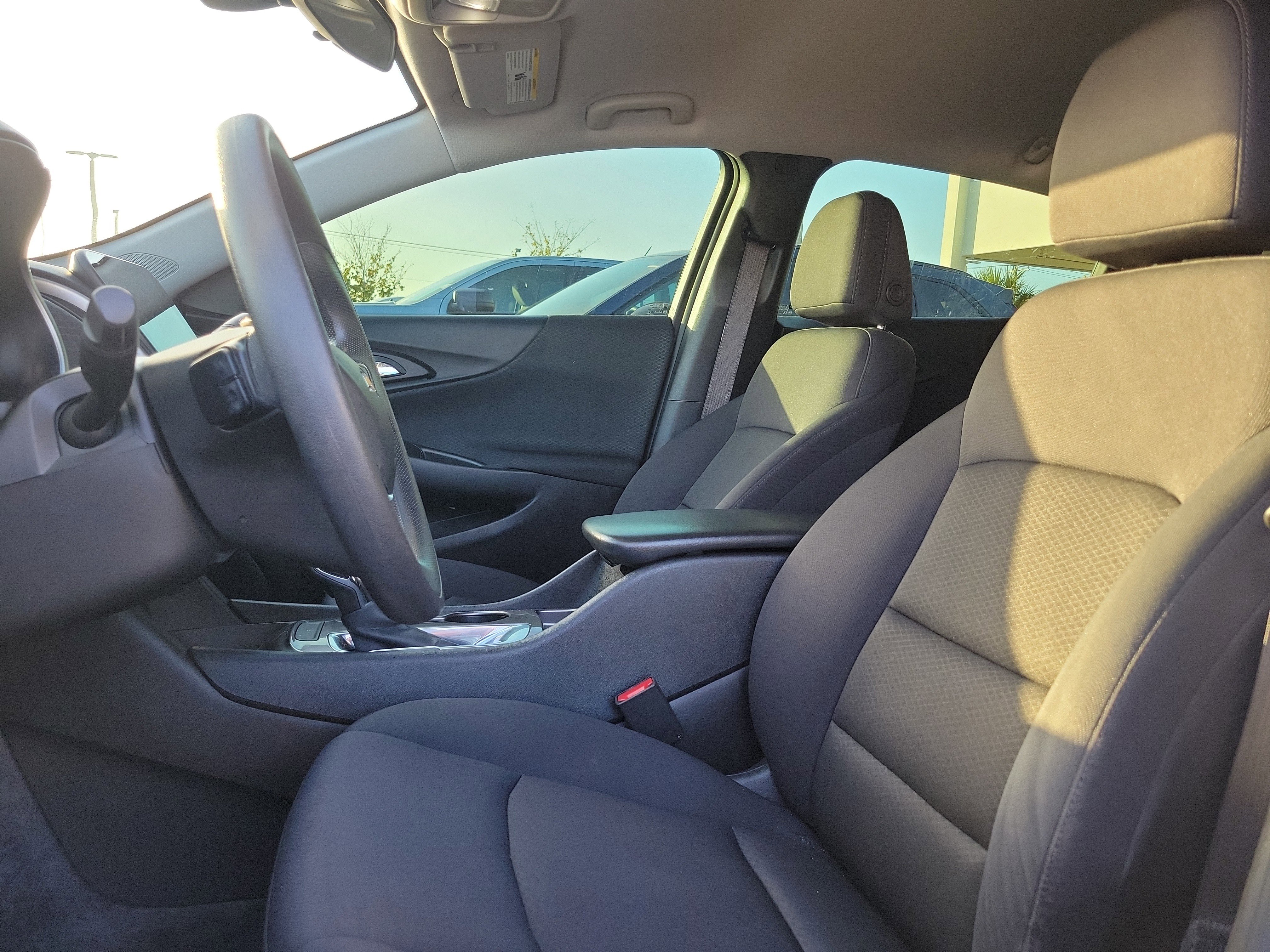 Used 2022 Chevrolet Malibu LS image 19