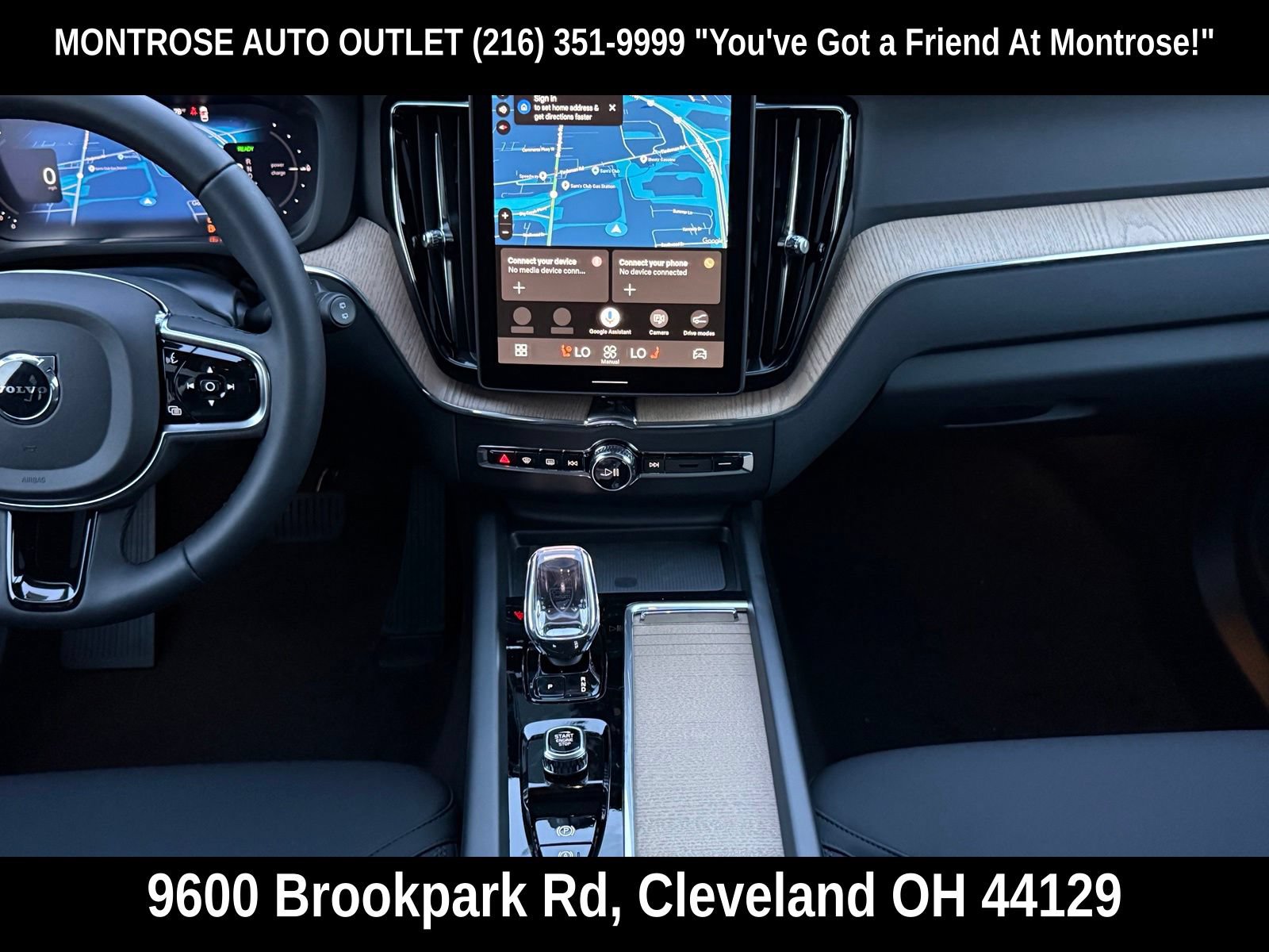 New 2026 Volvo XC60 T8 Plus w/ Climate Package PRO AWD/4WD image 20