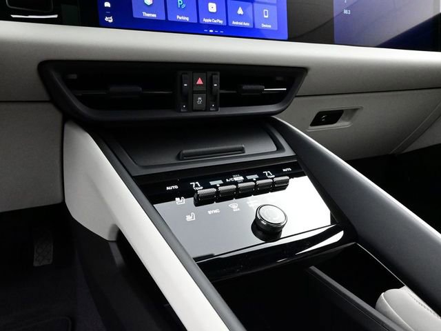 New 2026 Porsche Macan Electric RWD image 11