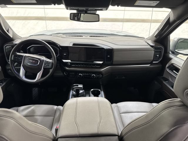 Used 2024 GMC Sierra 1500 SLT w/ SLT Premium Plus Package AWD/4WD image 20