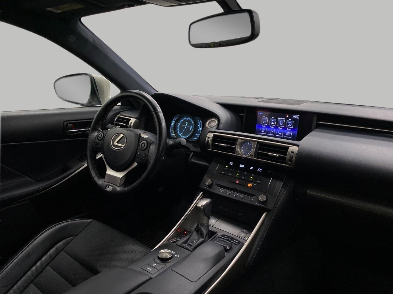 Used 2016 Lexus IS 350 AWD image 18
