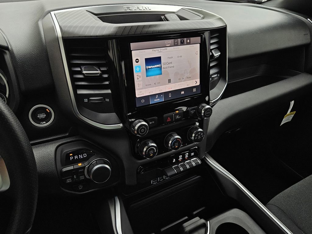 New 2026 RAM 1500 Express AWD/4WD image 16