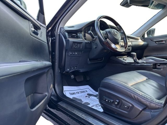 Used 2018 Lexus ES 350 w/ Navigation System Package FWD image 8