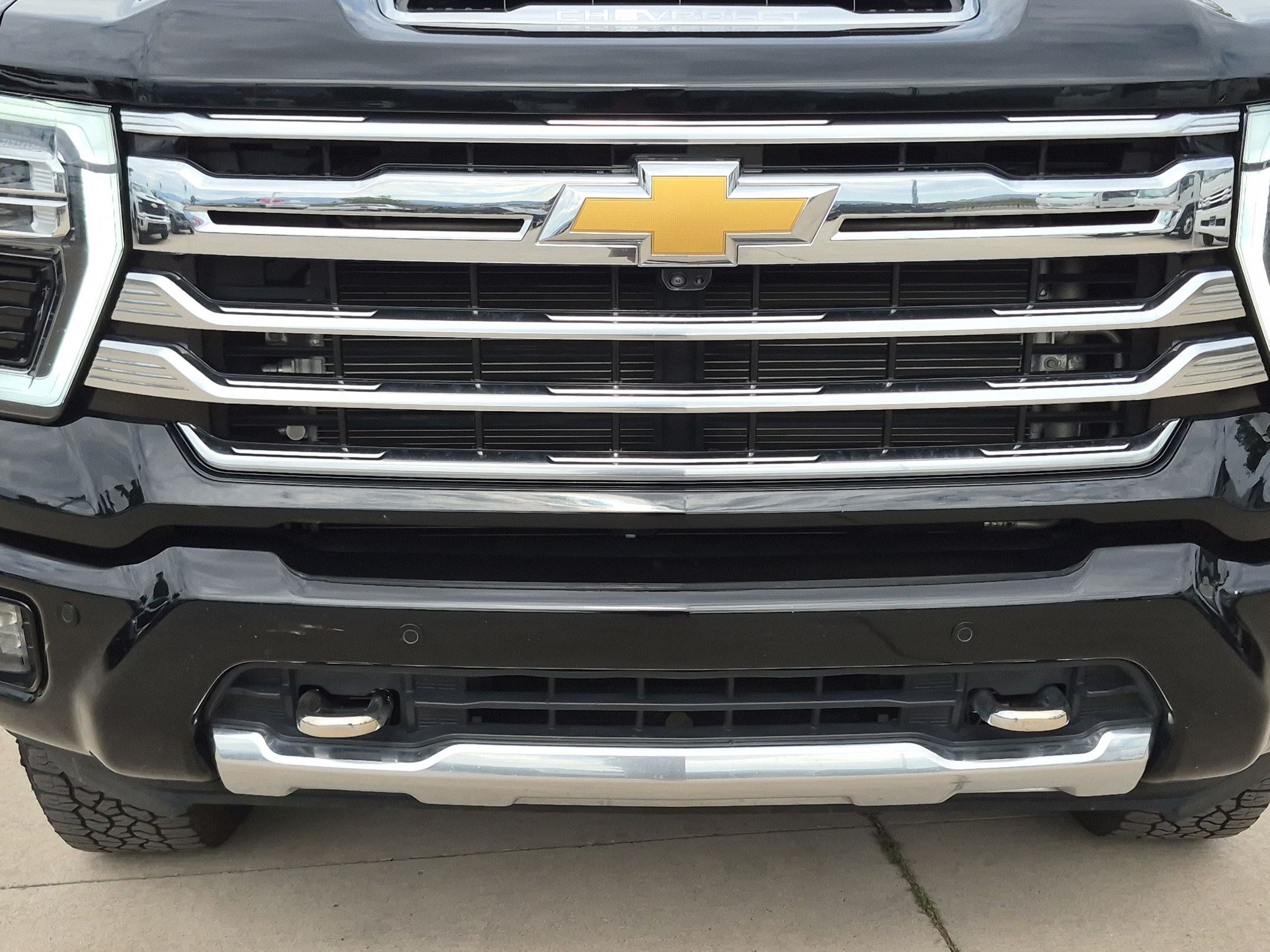 Certified 2024 Chevrolet Silverado 3500 High Country w/ High Country Premium Package AWD/4WD image 10