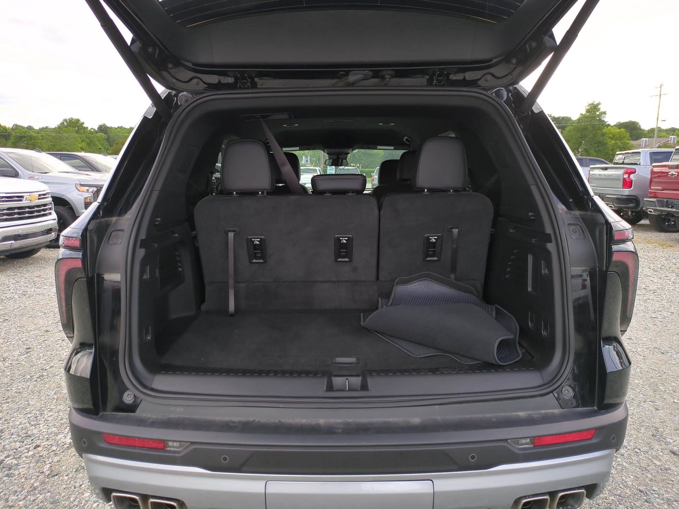 Used 2026 Chevrolet Traverse LT AWD/4WD image 31