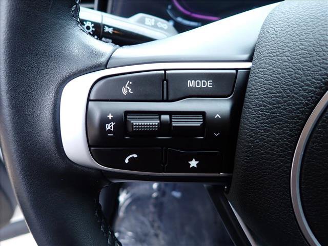 Used 2025 Kia Sportage EX AWD/4WD image 17