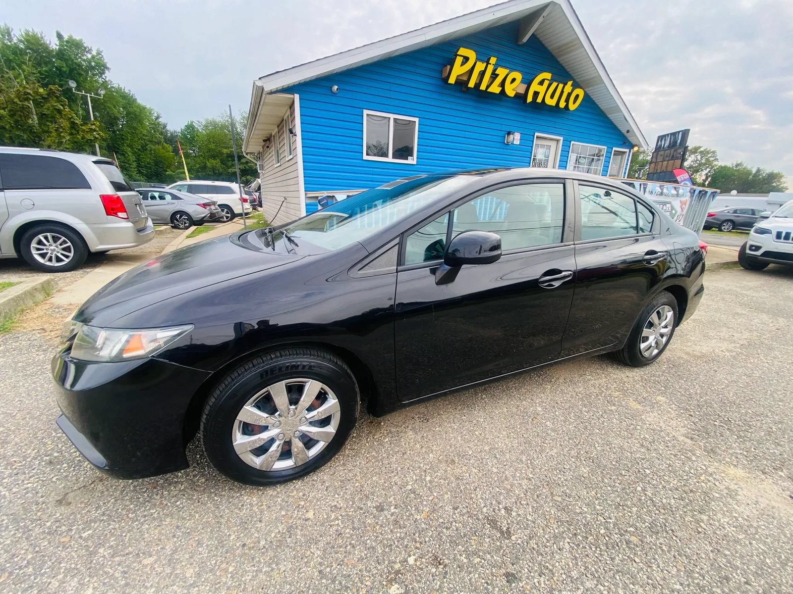 Used 2013 Honda Civic LX image 2