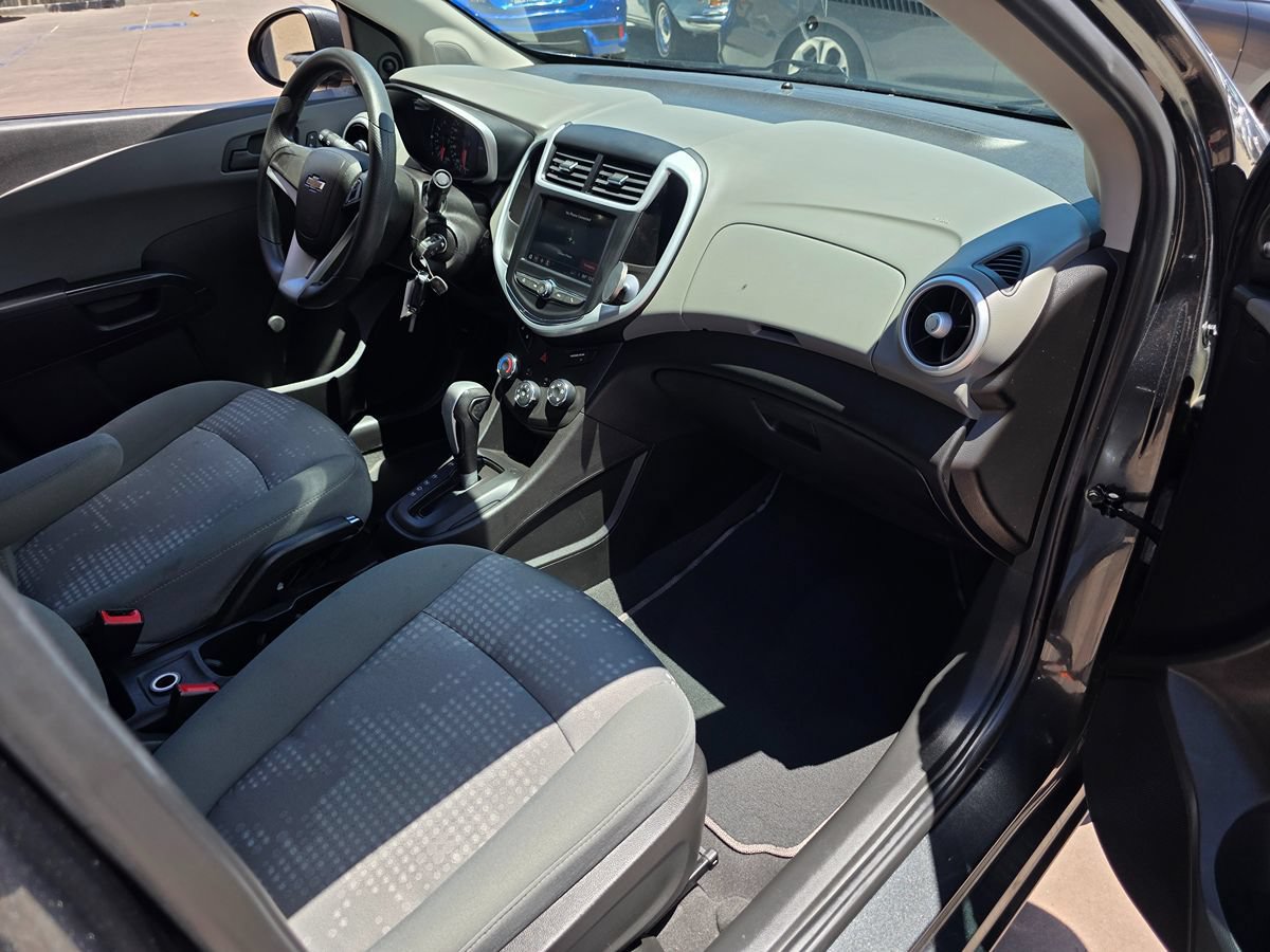Used 2018 Chevrolet Sonic LS FWD image 10