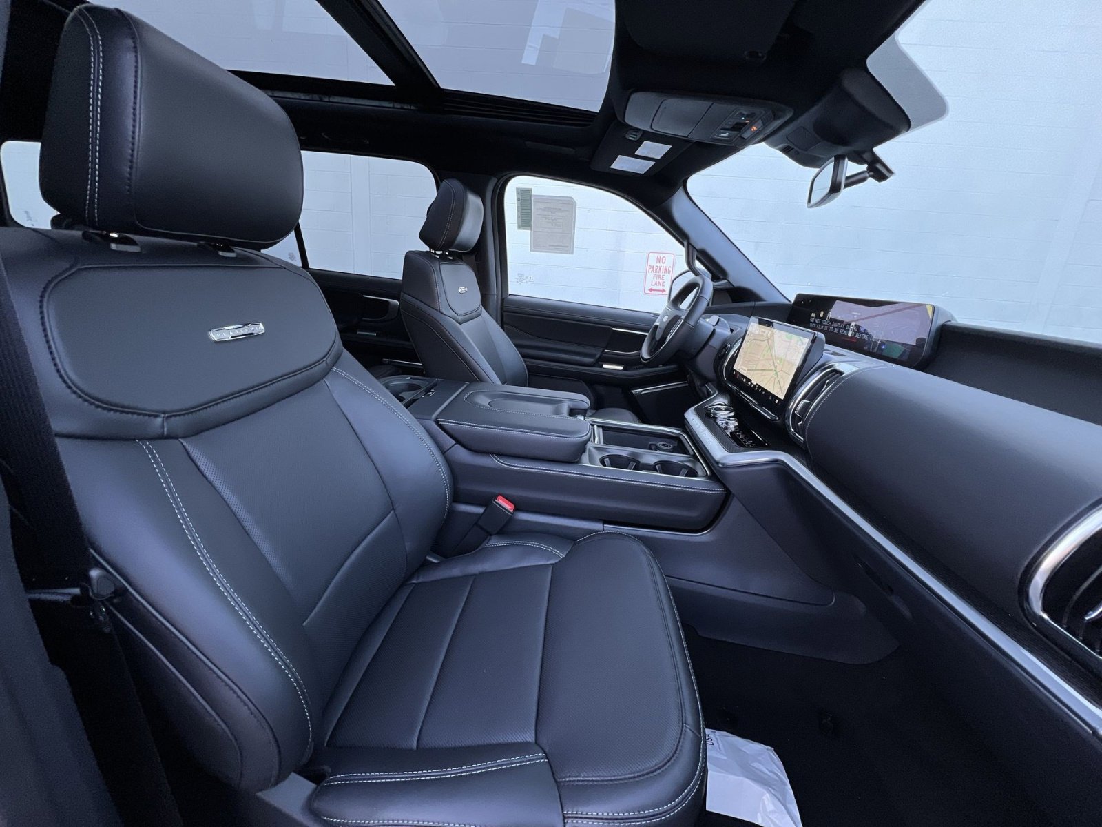 New 2025 Ford Expedition Platinum w/ Stealth Performance Package image 28