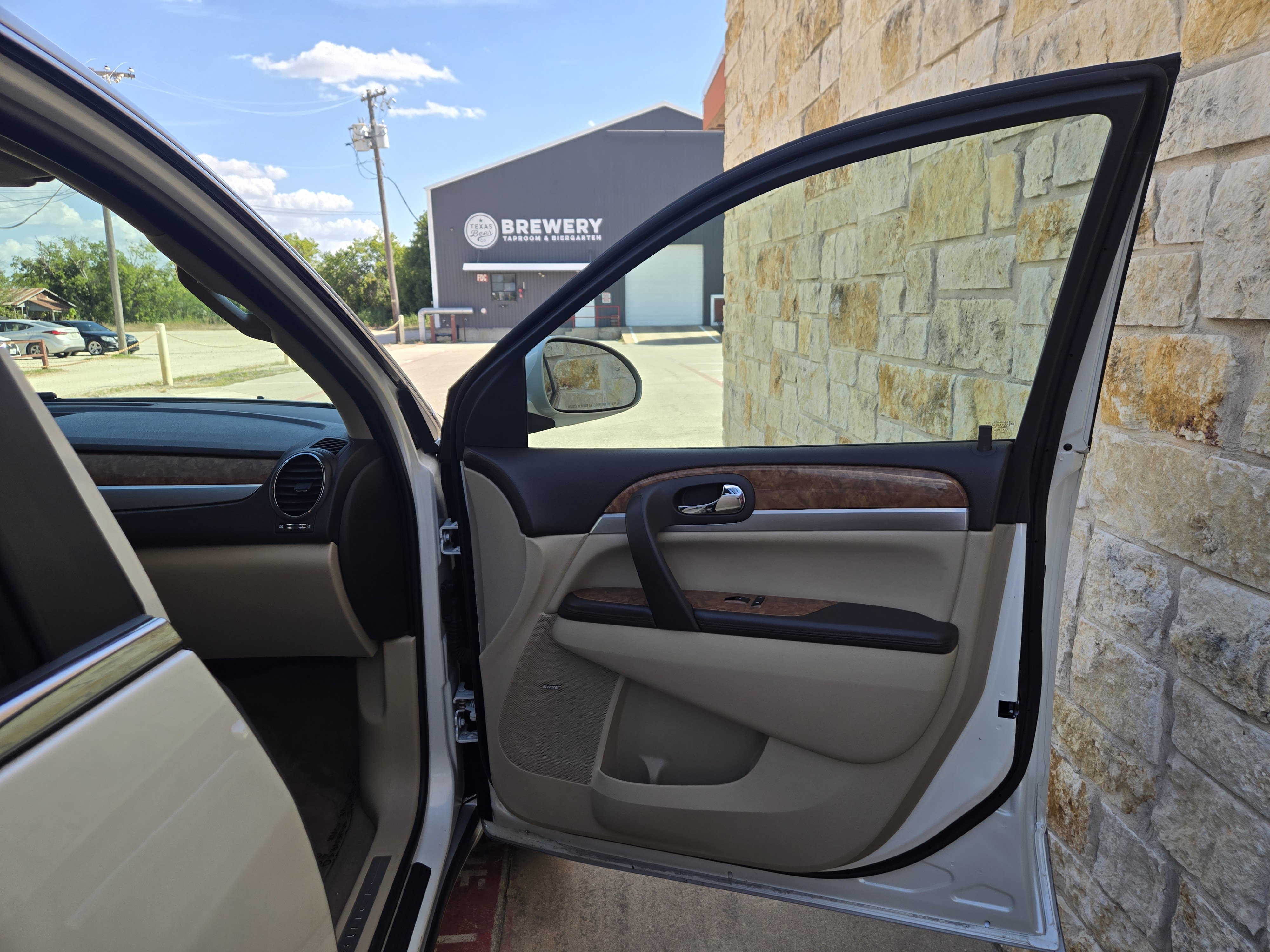 Used 2012 Buick Enclave Premium w/ Trailering Provision Package FWD image 9